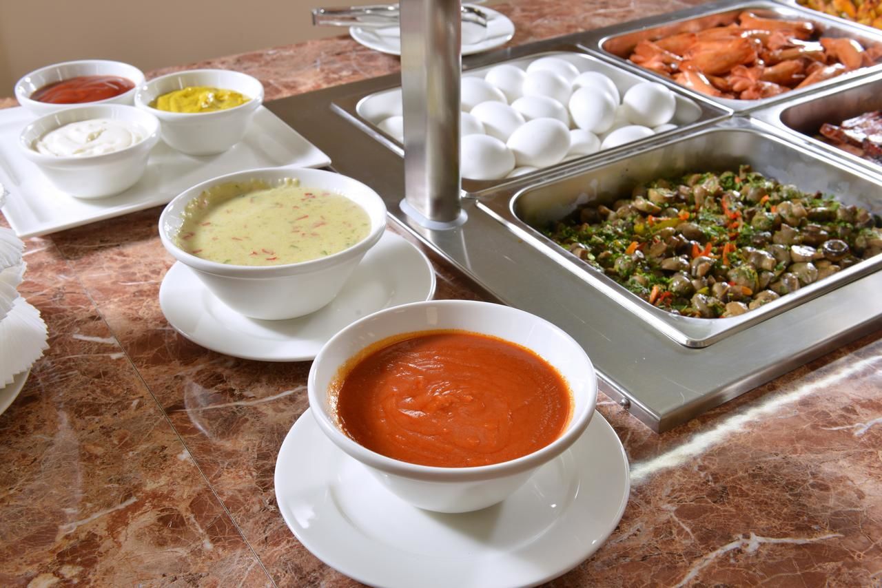 Отель Ani Grand Hotel Yerevan Ереван-33