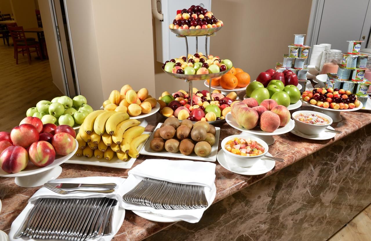 Отель Ani Grand Hotel Yerevan Ереван-34