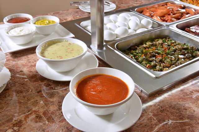 Отель Ani Grand Hotel Yerevan Ереван-32
