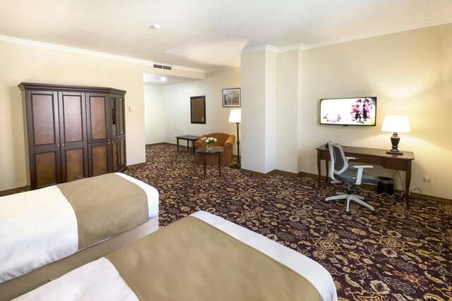 Отель Ani Grand Hotel Yerevan Ереван-44