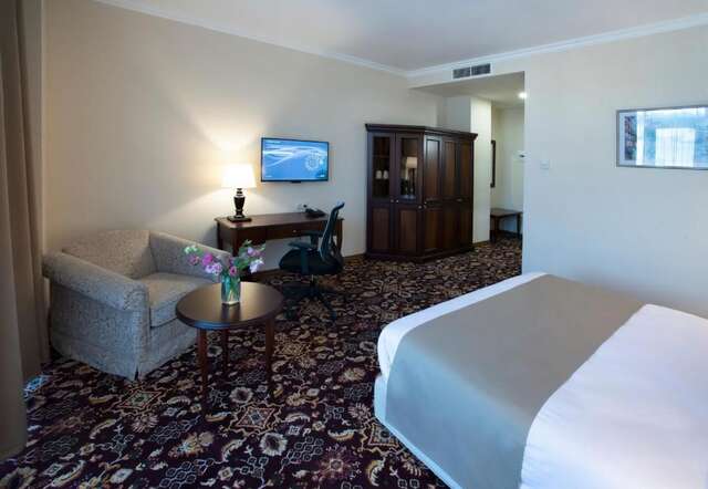 Отель Ani Grand Hotel Yerevan Ереван-49